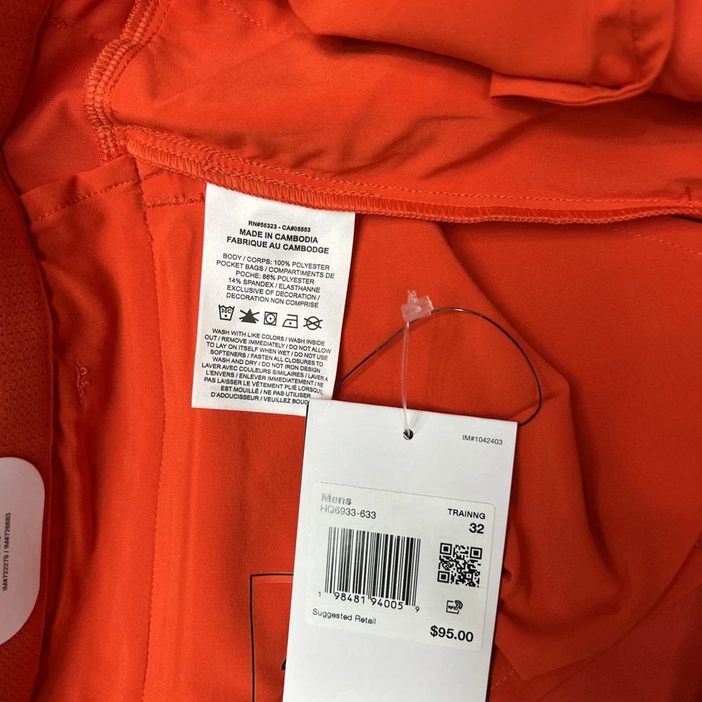 Nike Mens 24.7 Perfect Stretch 6